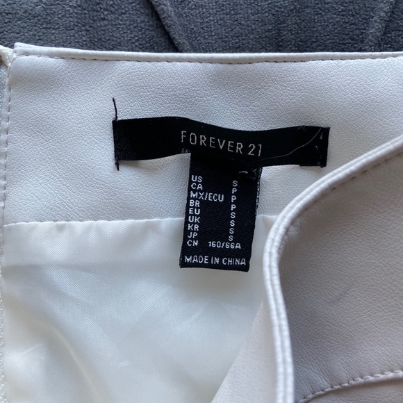 Faux Leather White Skirt Never Worn!!! Size S. - Picture 3 of 4